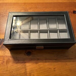 Watch box - 12 watches